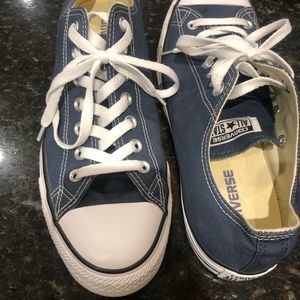 Brand New/ Worn Once Men’s Converse Chuck Taylor’s